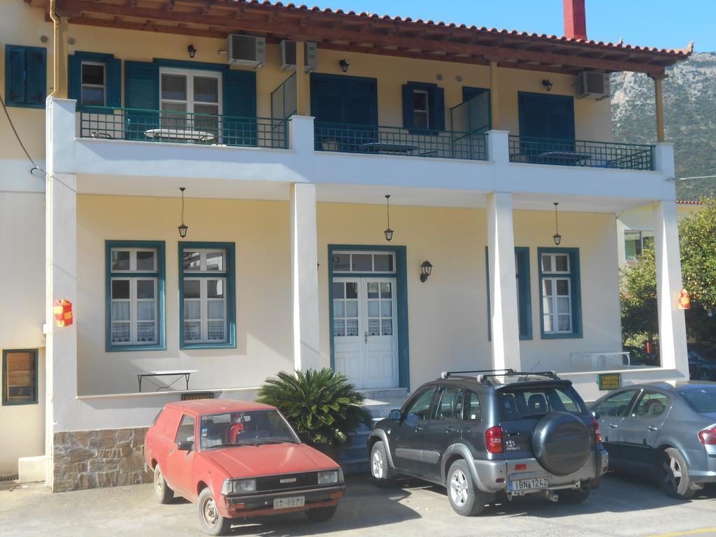 Costa-rini Aparthotel