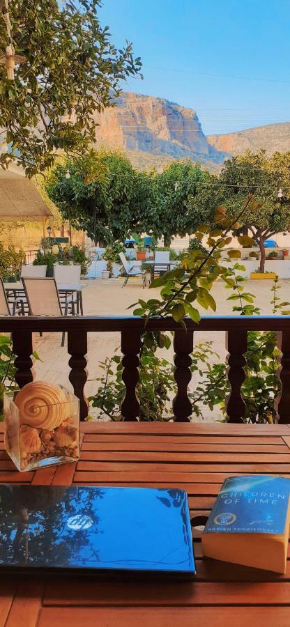 Costa-rini Aparthotel